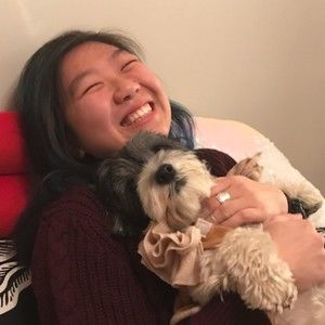 Meet your Posher, Cassandra